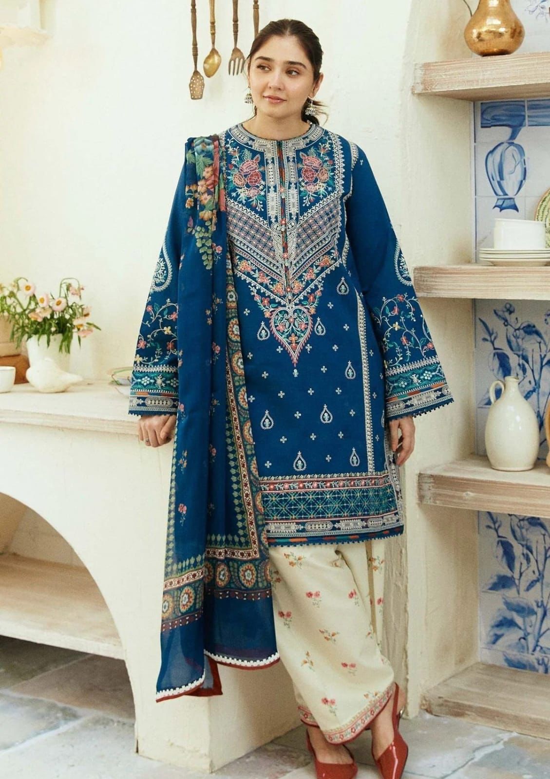 Zara Shahjahan - 1075 | Premium 3PC Embroidered Lawn Suit with Diamond Dupatta