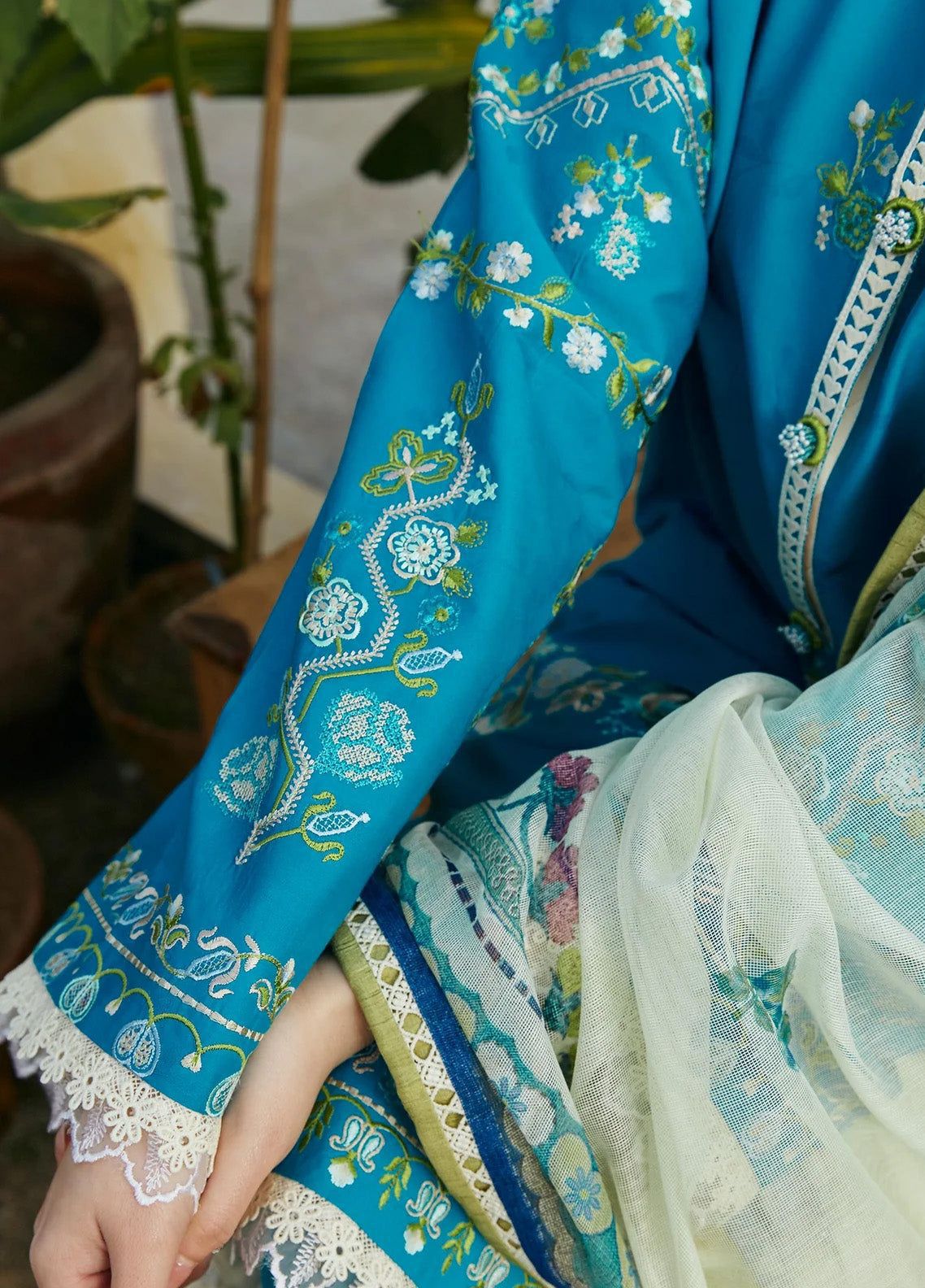 Coco by Zara 1057 – Premium 3PC Embroidered Lawn Suit | Eid Collection 2025