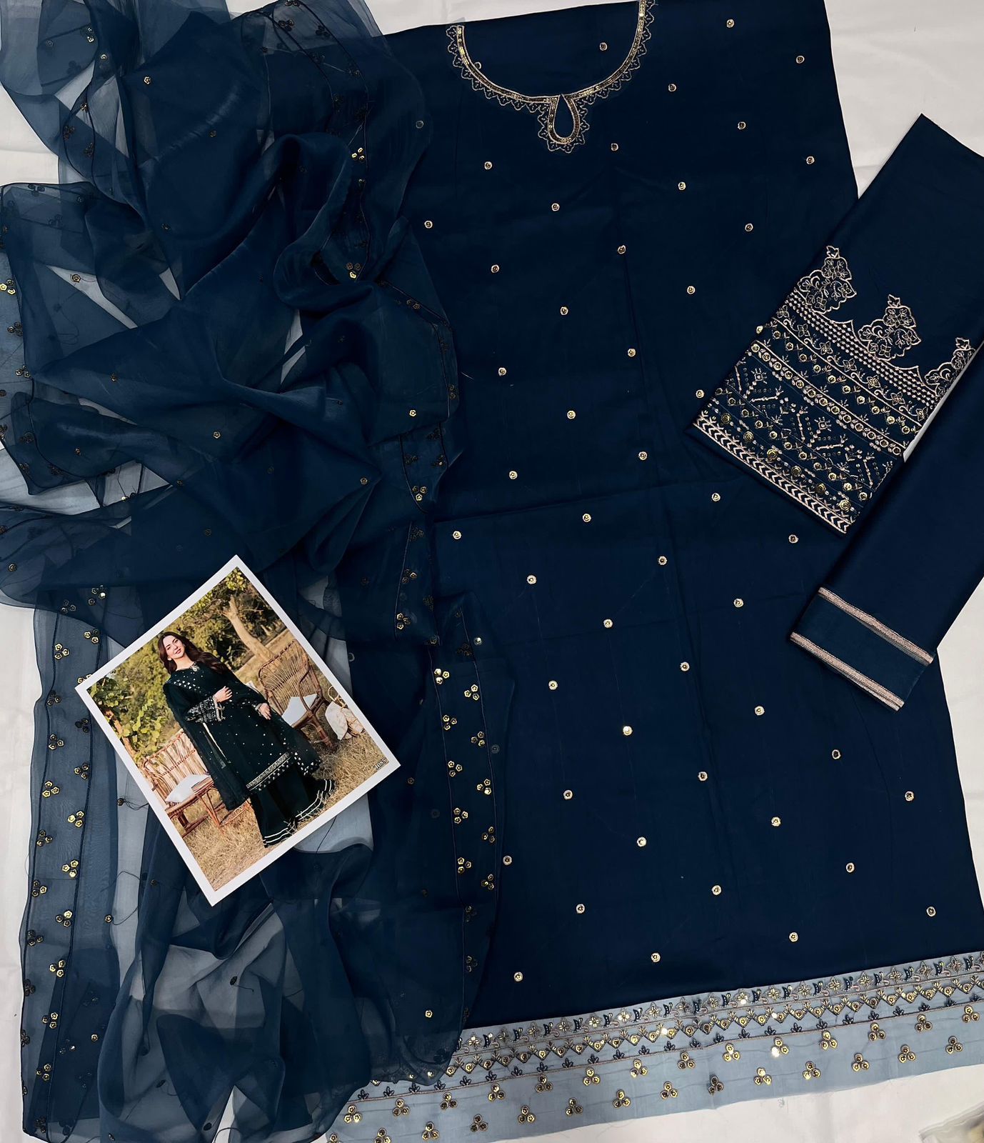 Coco 1085 – Luxury 3PC Embroidered Lawn Suit with Organza Dupatta