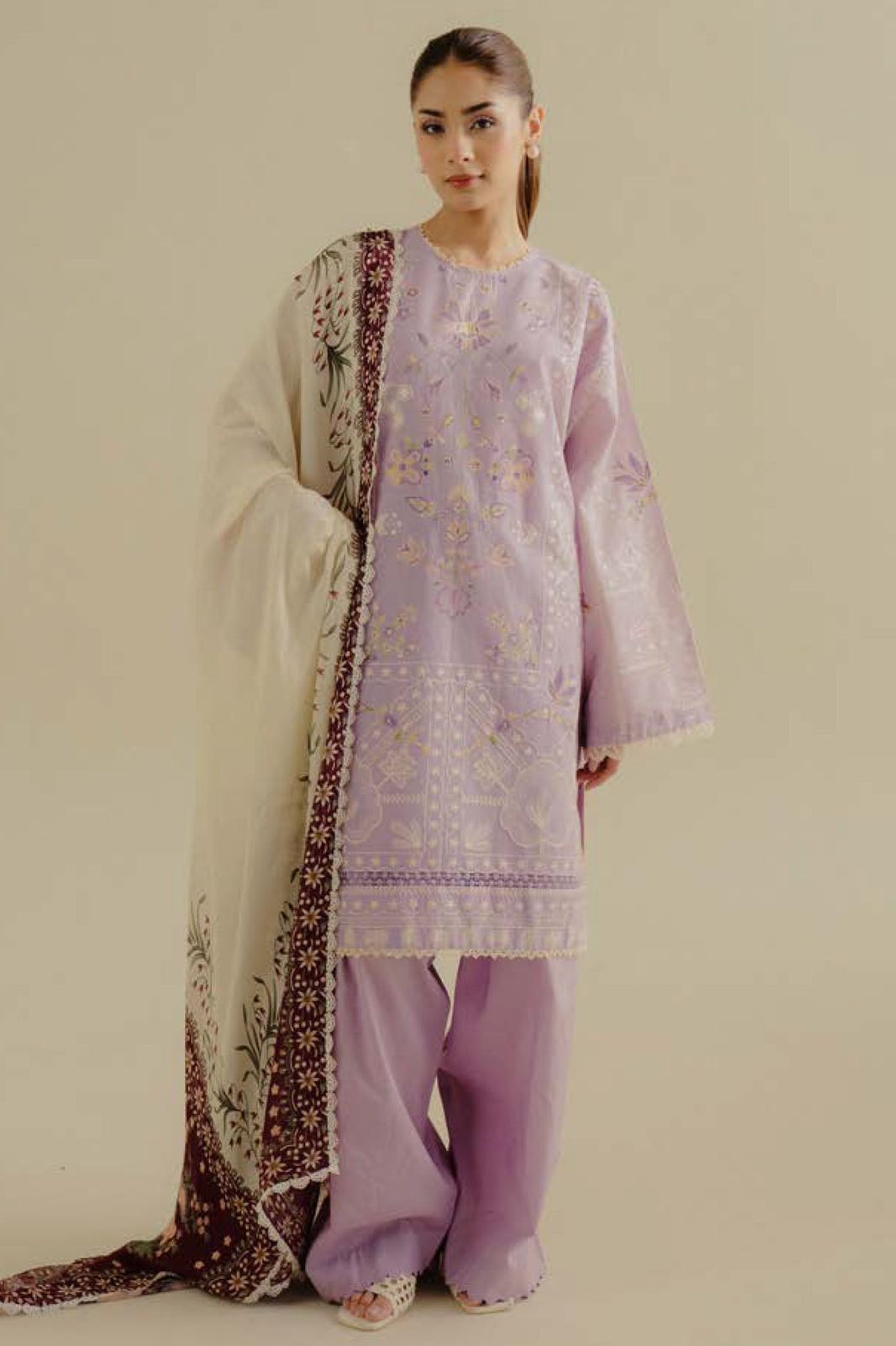 Coco 1106 – Luxury 3PC Embroidered Lawn Suit with Printed Voile Dupatta