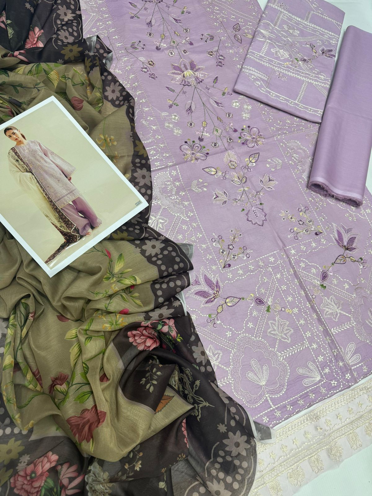 Coco 1106 – Luxury 3PC Embroidered Lawn Suit with Printed Voile Dupatta