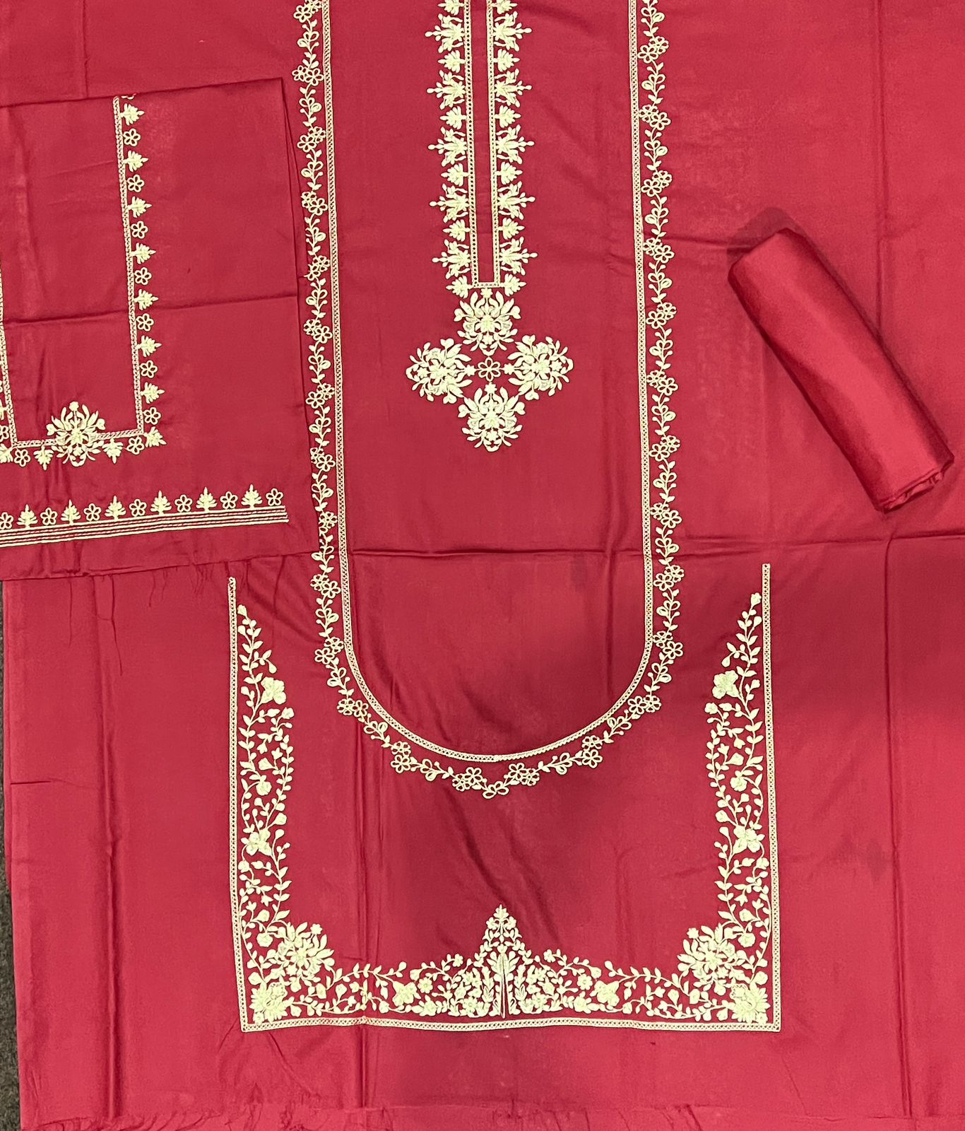 URGE -2PC DHANAK EMBROIDERED SHIRT & EMBROIDERED TROUSER
